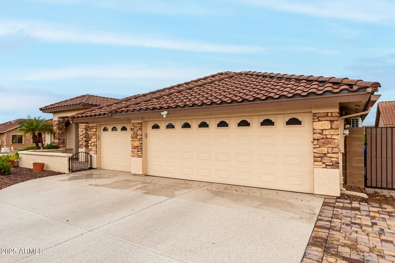 2840 Alderwood Cir, Mesa, AZ 85212