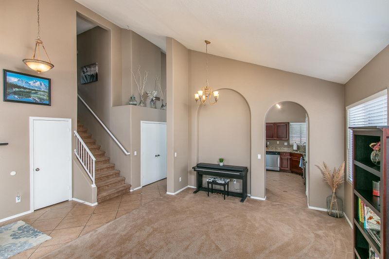 2840 S 65th Ln, Phoenix, AZ 85043