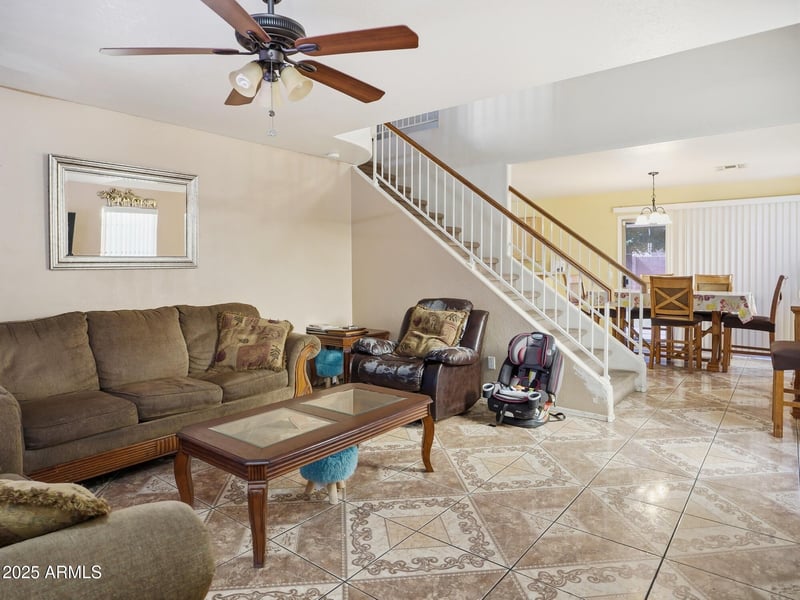 2842 63rd Dr, Phoenix, AZ 85043