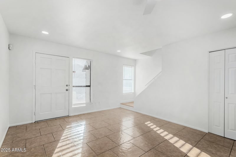 2842 Beck Ln #2, Phoenix, AZ 85032