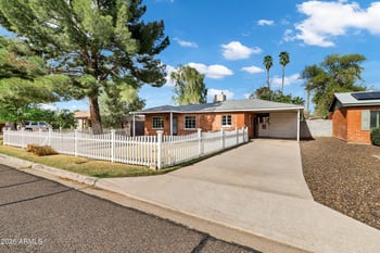 2842 Cheery Lynn Rd, Phoenix, AZ 85016
