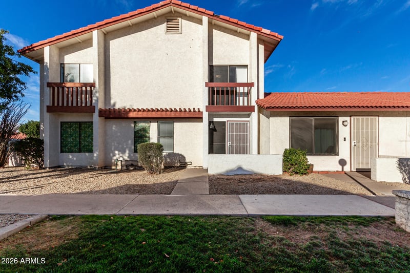 2842 E Beck Ln #2, Phoenix, AZ 85032