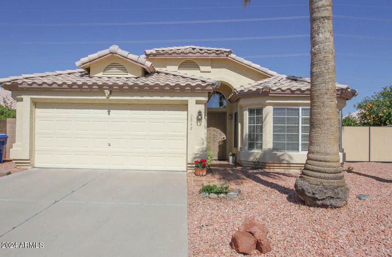 2842 E Villa Theresa Dr, Phoenix, AZ 85032