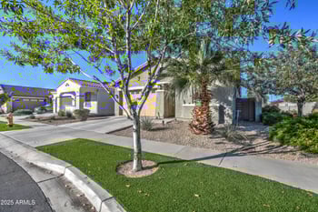 2842 Fraktur Rd, Phoenix, AZ 85040