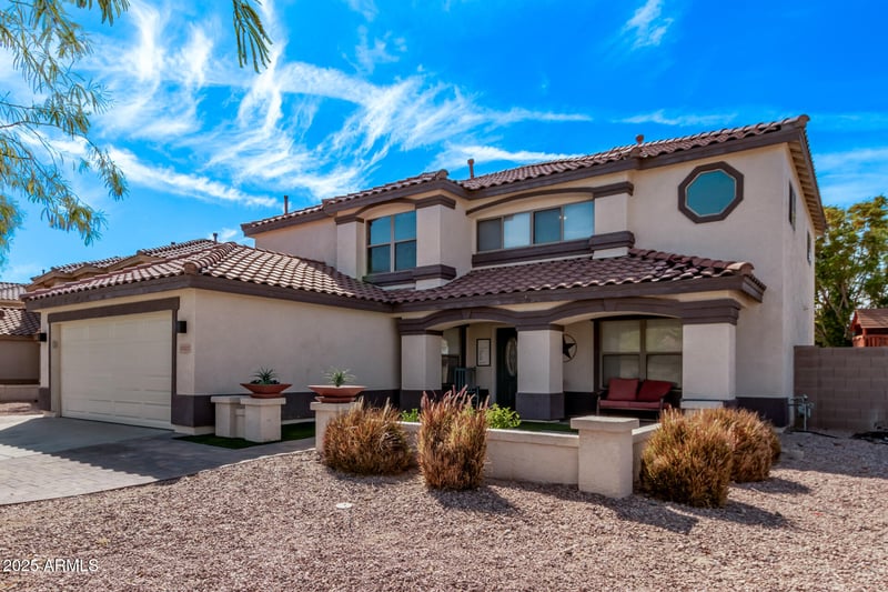 28422 32nd Ln, Phoenix, AZ 85083