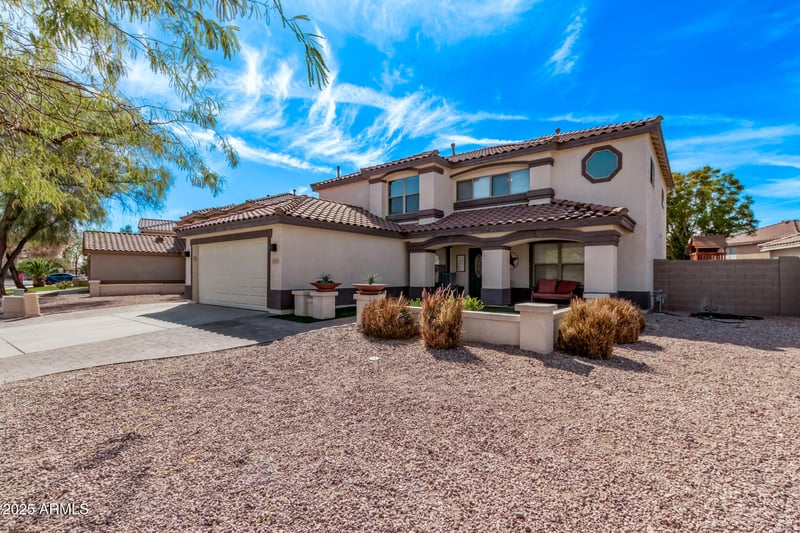 28422 32nd Ln, Phoenix, AZ 85083