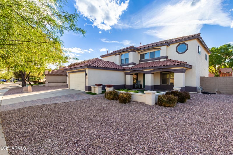 28422 32nd Ln, Phoenix, AZ 85083