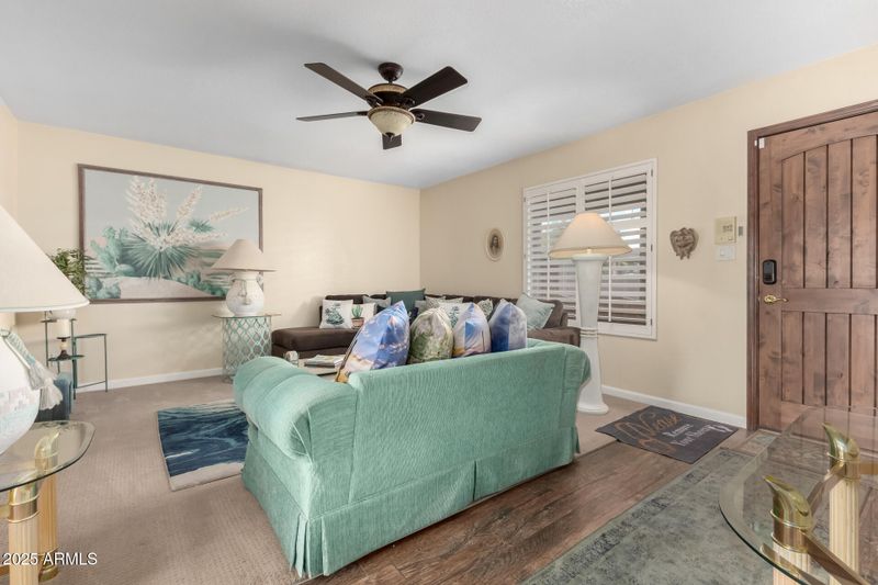 2843 E Captain Dreyfus Ave, Phoenix, AZ 85032