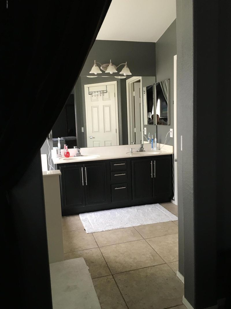 2843 E Devon Ct, Gilbert, AZ 85296