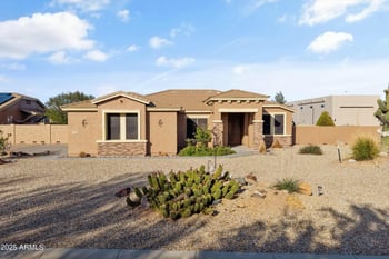 28431 N Rambling Rock Ct, Wittmann, AZ 85361
