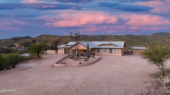 28432 Highway 60 --, Morristown, AZ 85342