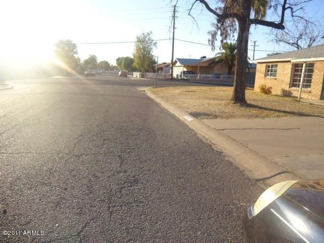 2844 W Claremont St, Phoenix, AZ 85017