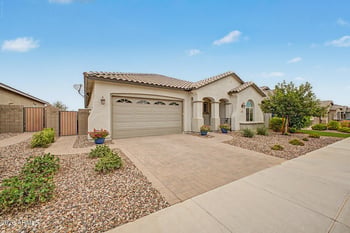 2844 W Roosevelt Dr, San Tan Valley, AZ 85144