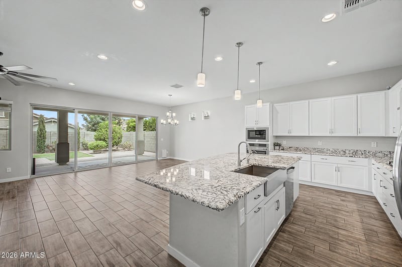 2844 W Roosevelt Dr, San Tan Valley, AZ 85144