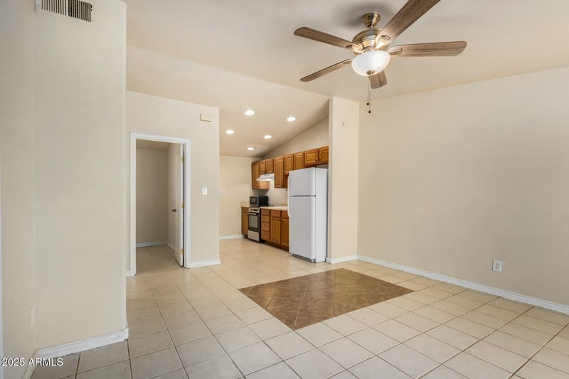 2845 W Fillmore St, Phoenix, AZ 85009