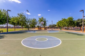 2845 W Fillmore St, Phoenix, AZ 85009