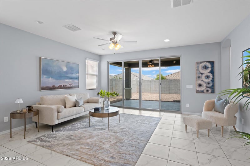 2846 New River Dr, San Tan Valley, AZ 85144