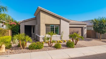 2847 E Los Gatos Dr, Phoenix, AZ 85050