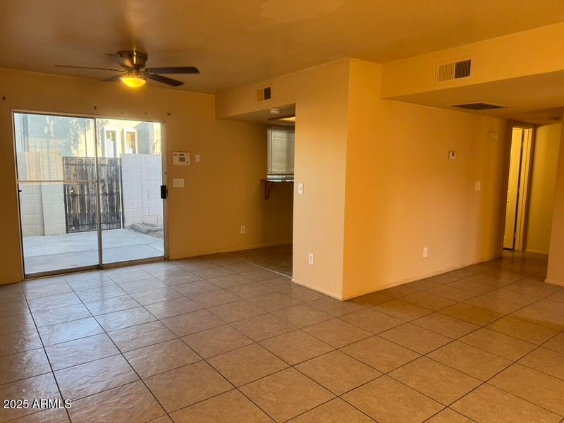 2847 N 46th Ave #22, Phoenix, AZ 85035