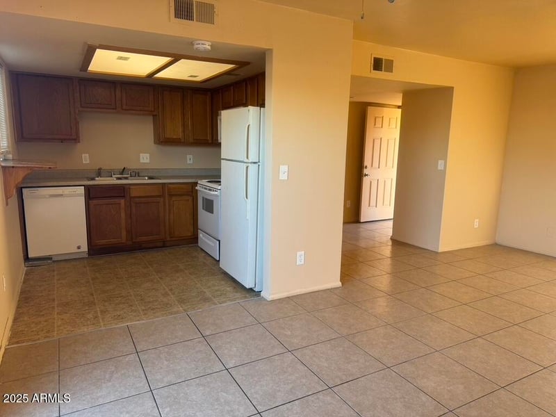 2847 N 46th Ave #22, Phoenix, AZ 85035