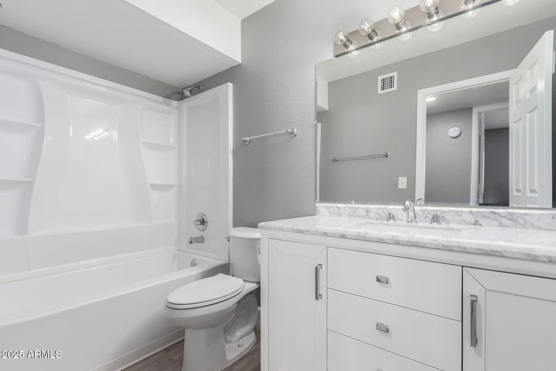 2847 N 46th Ave #8, Phoenix, AZ 85035