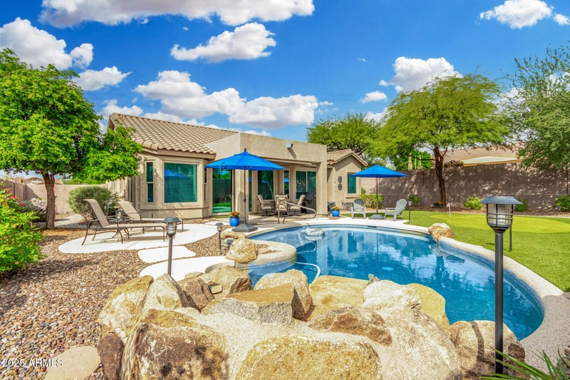 2847 Rowen Cir, Mesa, AZ 85207