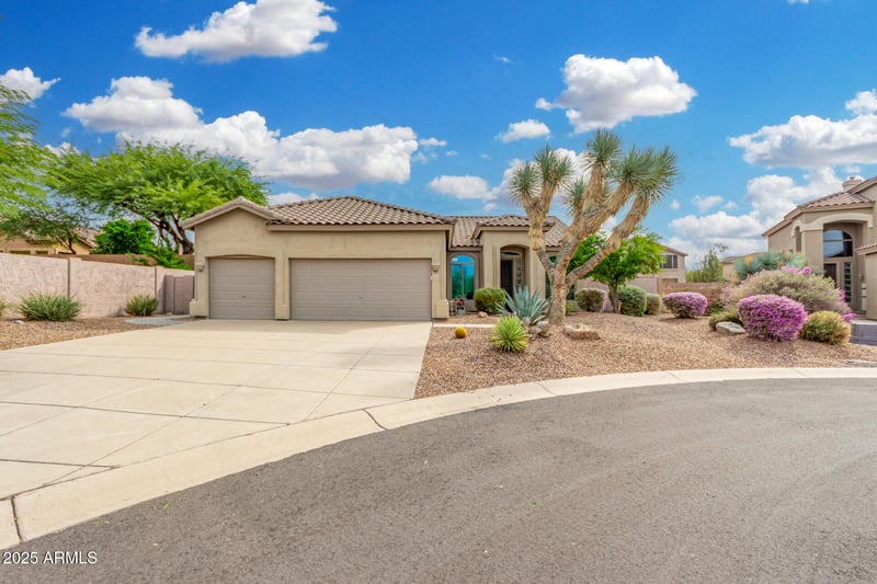 2847 Rowen Cir, Mesa, AZ 85207