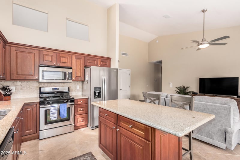 2847 Rowen Cir, Mesa, AZ 85207