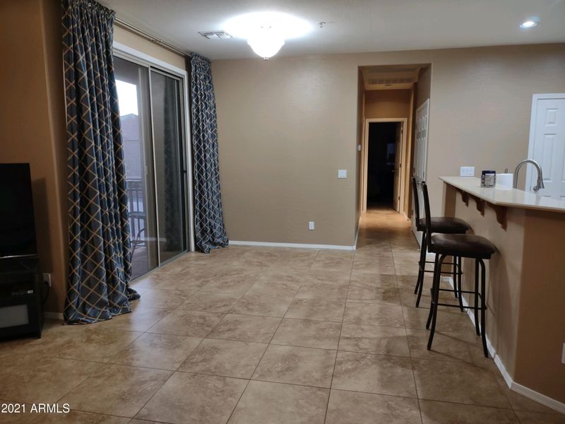 2848 E Dunbar Dr, Phoenix, AZ 85042