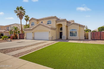 2848 Fountain St, Mesa, AZ 85213