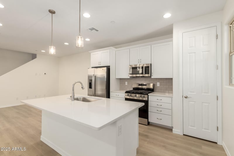 2848 Evergreen St, Buckeye, AZ 85396