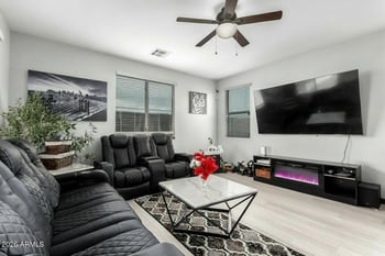 2849 73rd Dr, Phoenix, AZ 85035