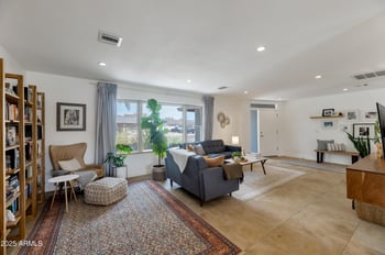 2849 Cannon Dr, Phoenix, AZ 85028