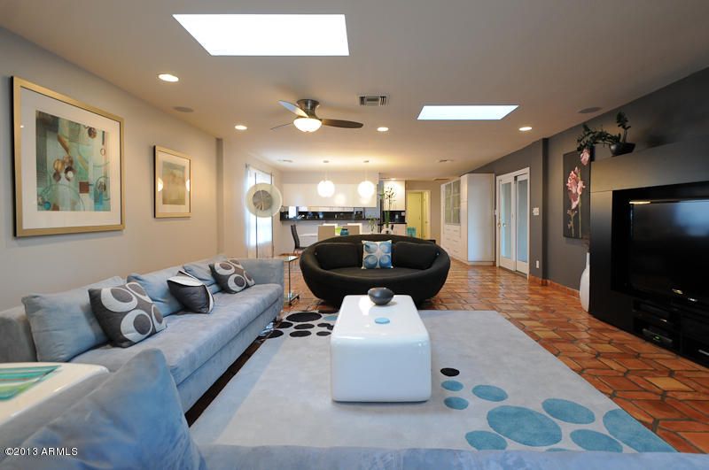 2849 E Gelding Dr, Phoenix, AZ 85032