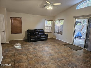 285 Washington Ave, Gilbert, AZ 85233
