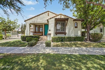 2850 Camellia Dr, Gilbert, AZ 85296