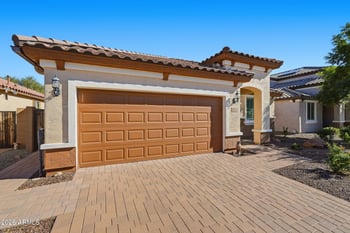 28503 23rd Dr, Phoenix, AZ 85085