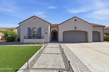 28503 67th Dr, Peoria, AZ 85383