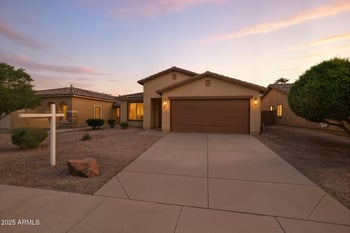 2851 Kristina Ave, San Tan Valley, AZ 85144