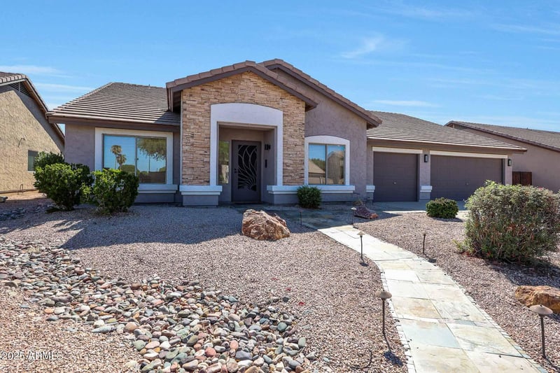 2851 Ricardo --, Mesa, AZ 85215