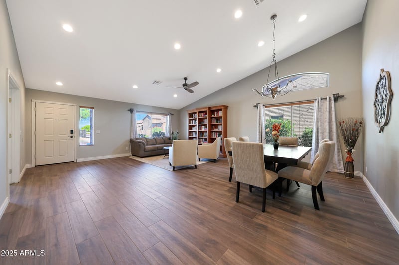 2851 Ricardo --, Mesa, AZ 85215