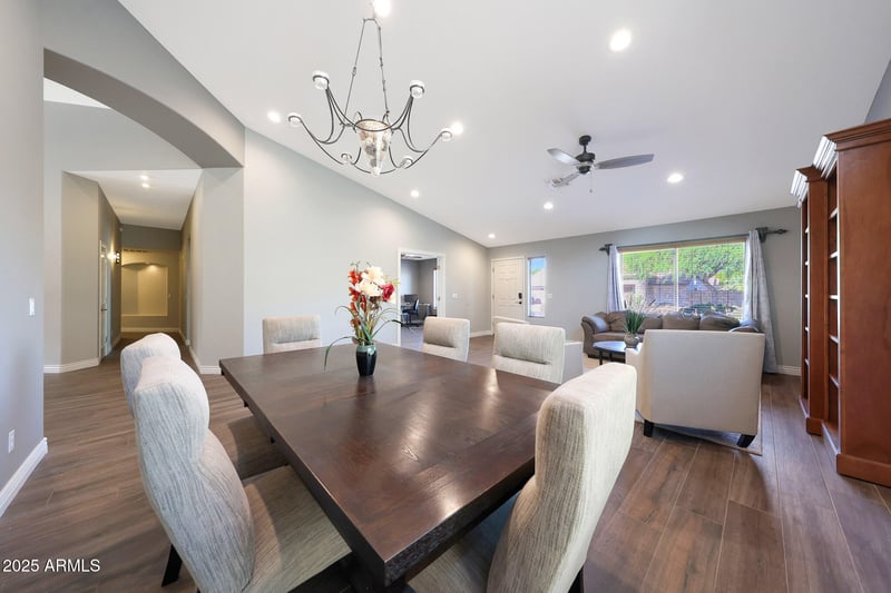 2851 Ricardo --, Mesa, AZ 85215