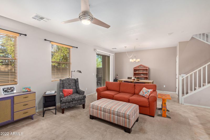 2852 E Dunbar Dr, Phoenix, AZ 85042