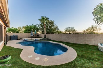 28526 26th Dr, Phoenix, AZ 85085