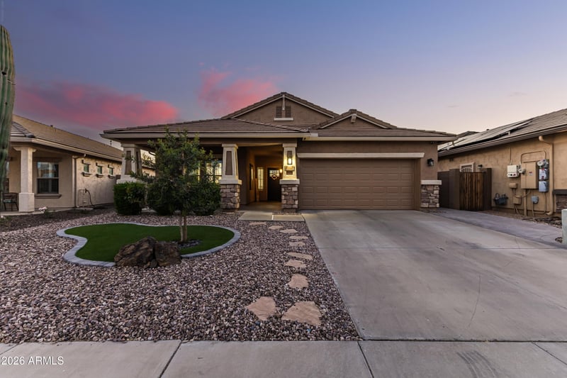 28526 26th Dr, Phoenix, AZ 85085