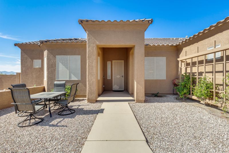 28528 N Bush St, Wittmann, AZ 85361