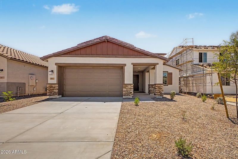 2853 Mecklenburg Way, San Tan Valley, AZ 85143