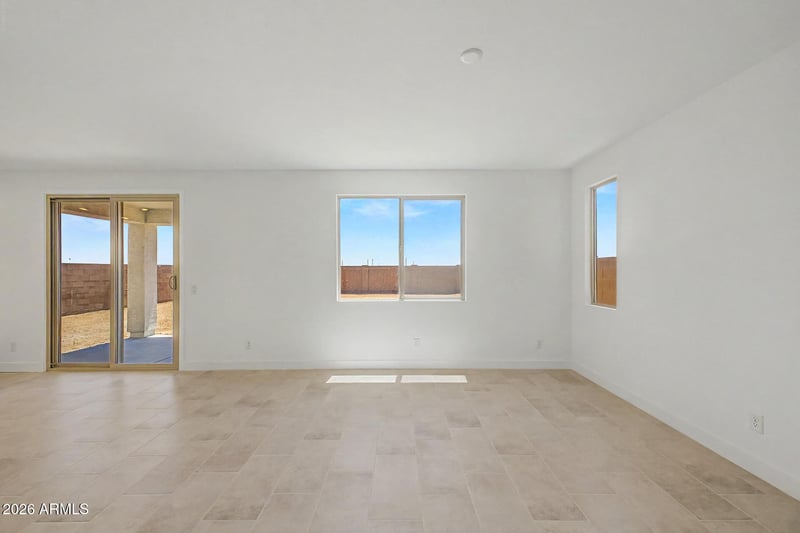 2853 Mecklenburg Way, San Tan Valley, AZ 85143