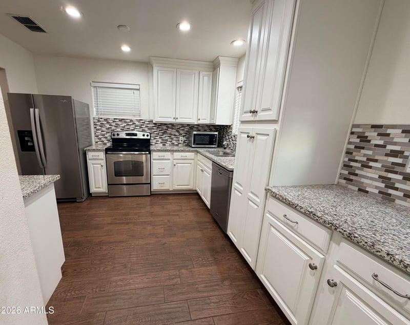 2854 N Greenfield Rd, Phoenix, AZ 85006