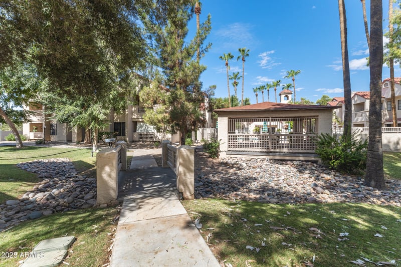2855 Extension Rd #112, Mesa, AZ 85210